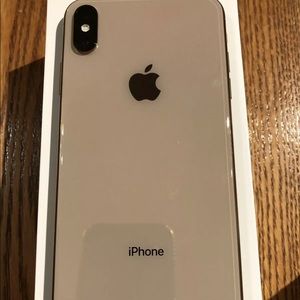 iPhone XS Max Gold Like New